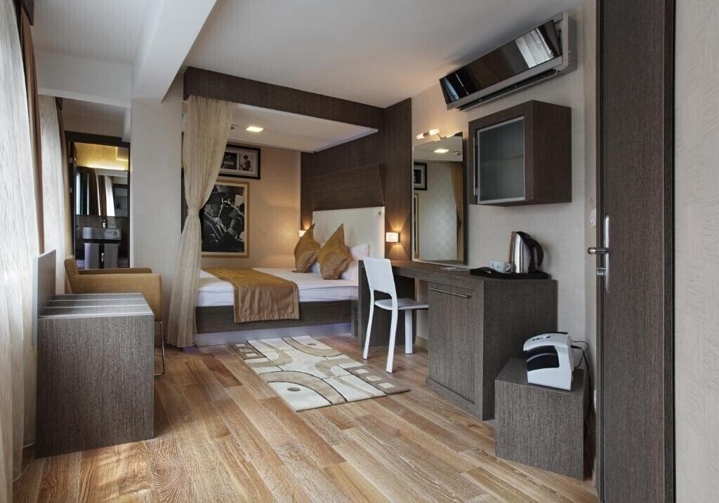 Фото Jazz Hotel Nisantasi 4*