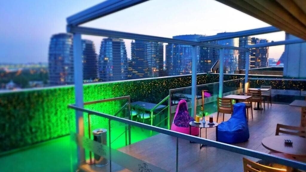 Картинка Bricks Hotel 5*