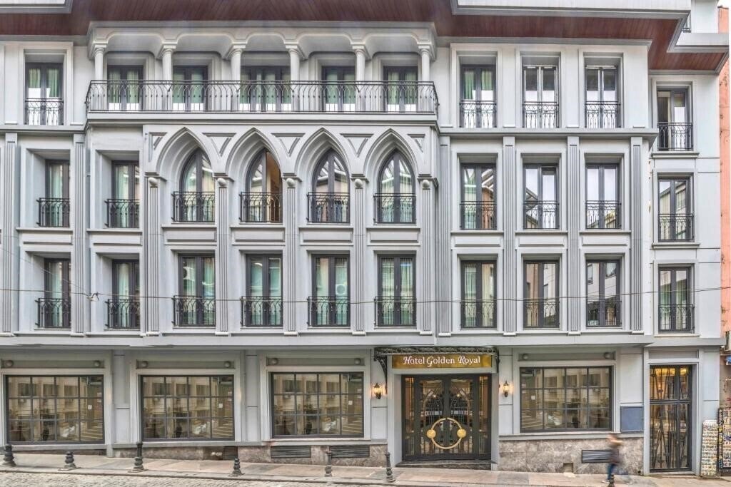 Отель Golden Royal Hotel (ex. Golden Royal Hotel Butik, Golden Royal Hotel & SPA ) 4*