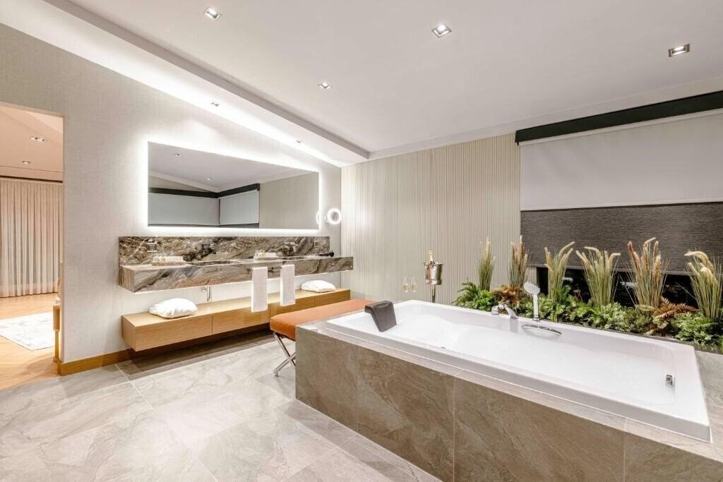 Фотография AHC Taksim Hotel 3*