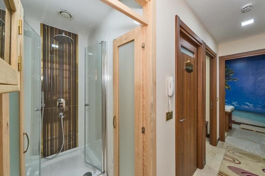 Изображение Aprilis Gold Hotel 4*