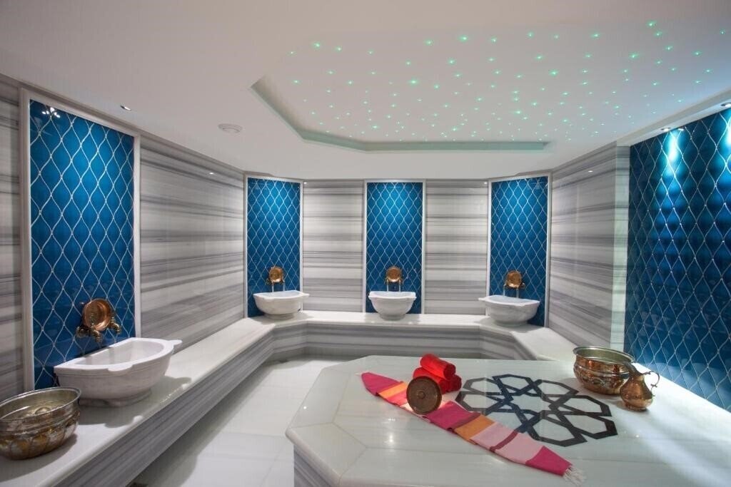Фото Dosso Dossi Hotels & SPA Downtown 5*