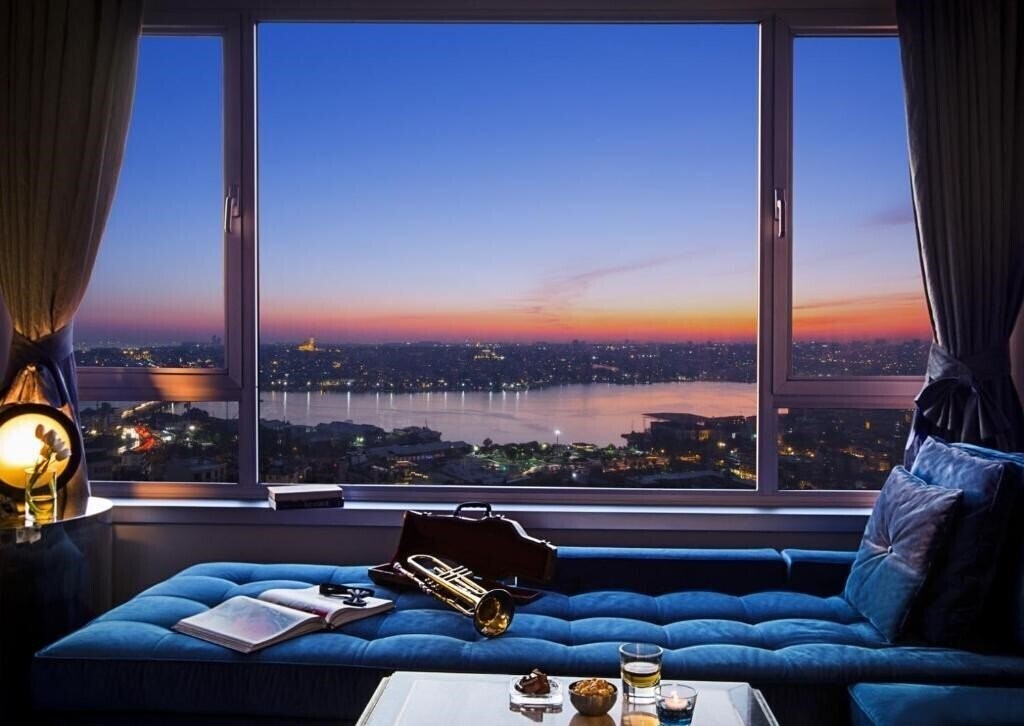 Готель The Marmara Pera 4*