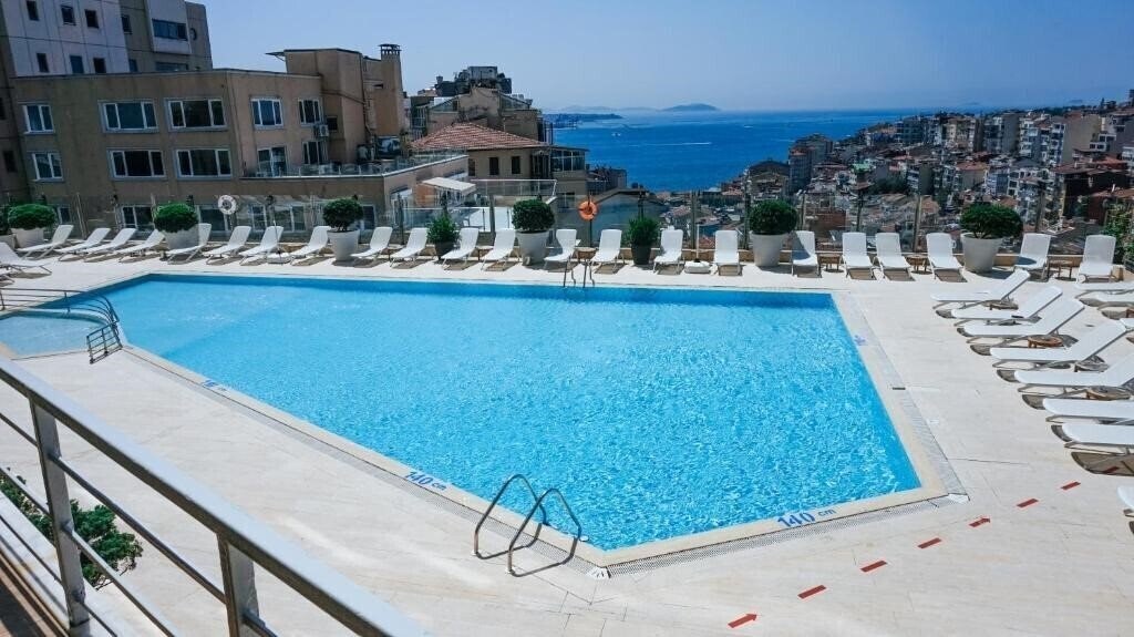 Фотографія The Marmara Taksim 5*