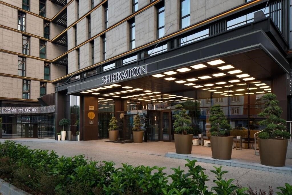 Готель Titanic Downtown Beyoglu 5*