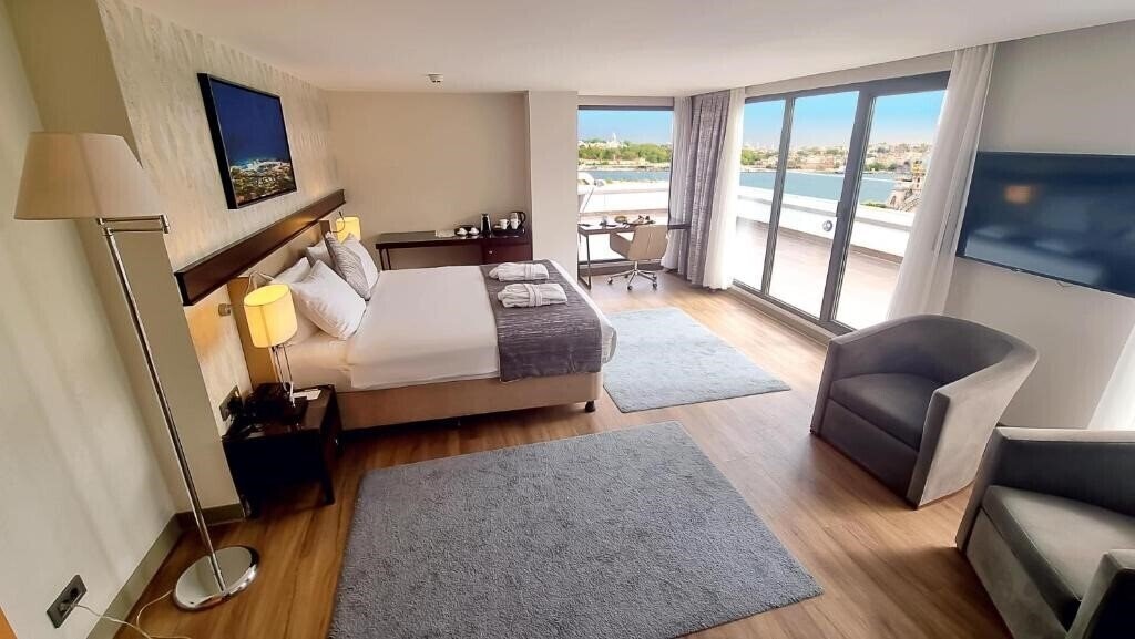 Фото Port Bosphorus Hotel 4*