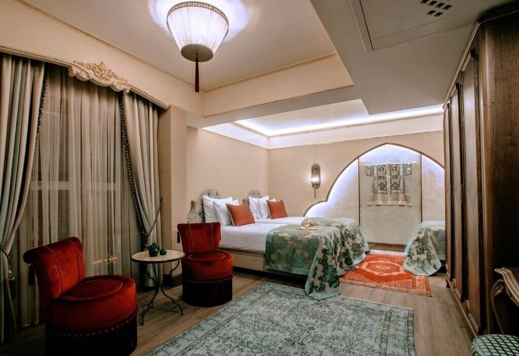 Готель Romance Hotel Istanbul 4*