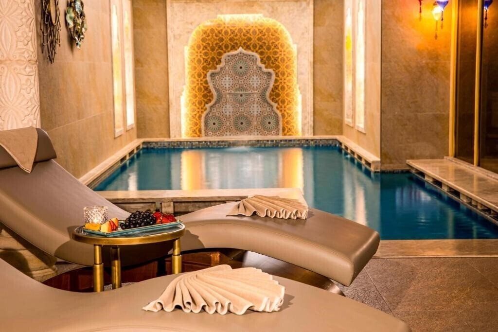Готель Romance Hotel Istanbul 4*