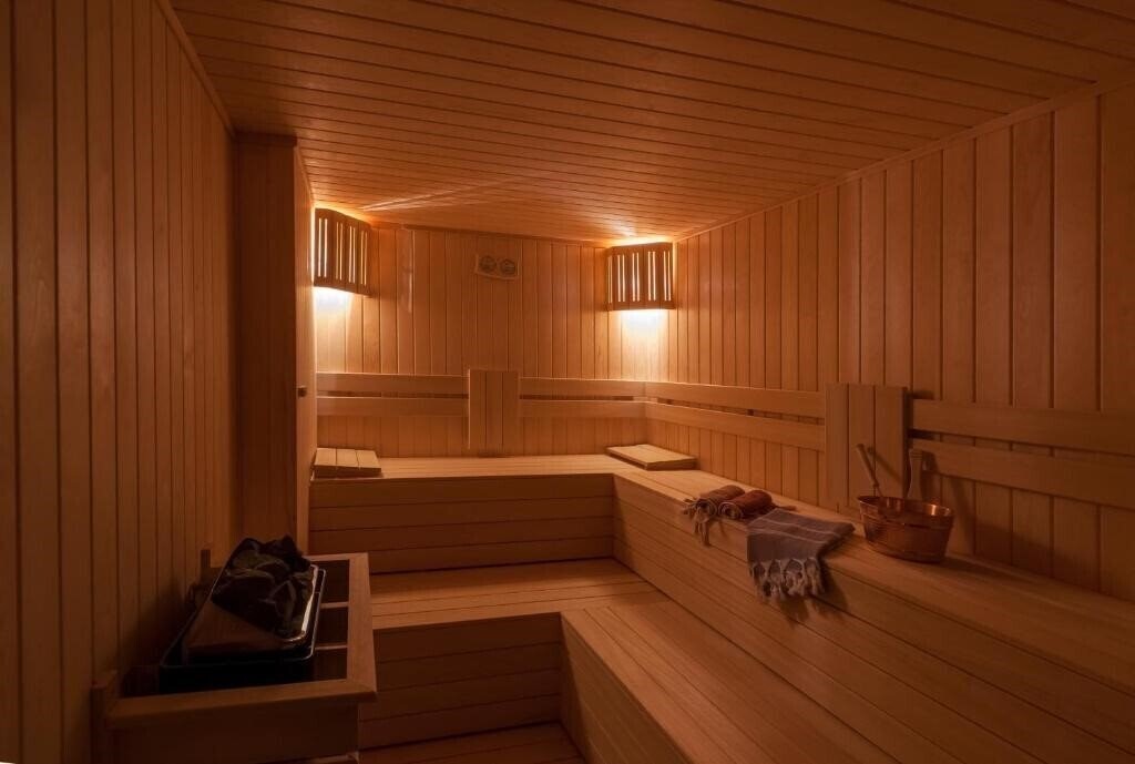 Фото Le Petit Palace Hotel 4*