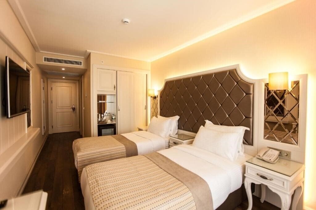 Фото Miss Istanbul Hotel & Spa 4*