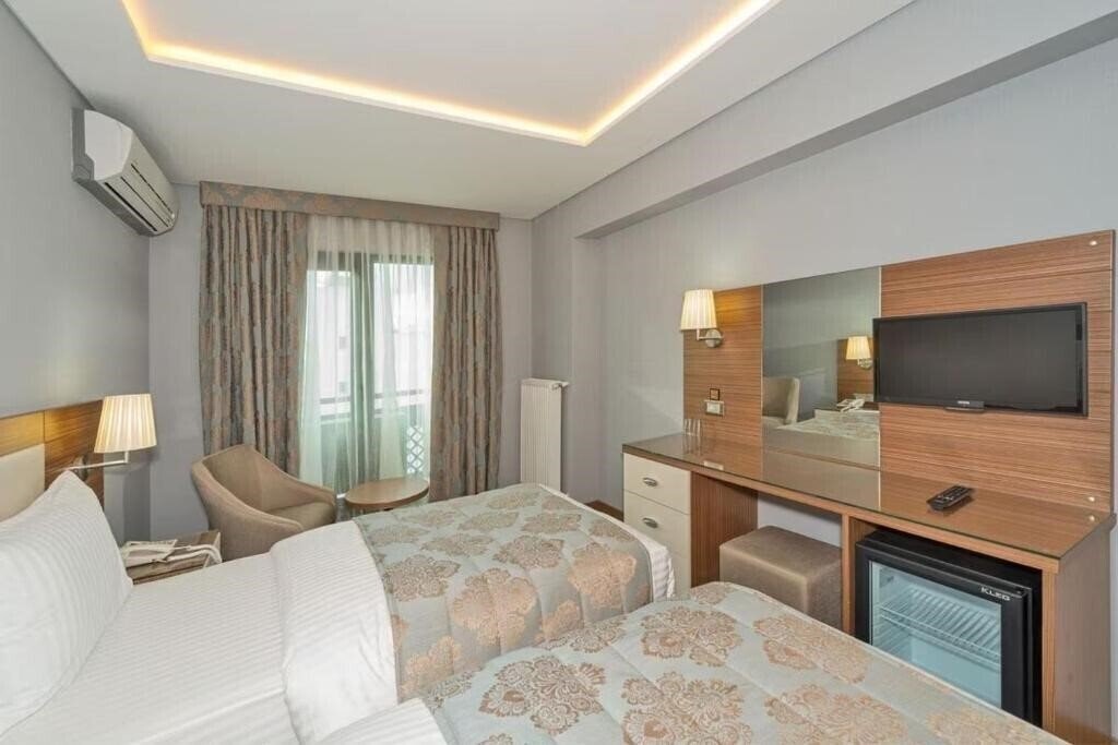 Готель Floransa City Hotel 3*