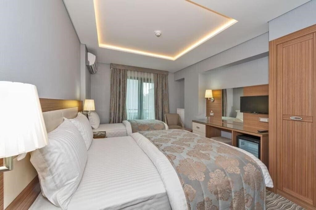 Фото Floransa City Hotel 3*
