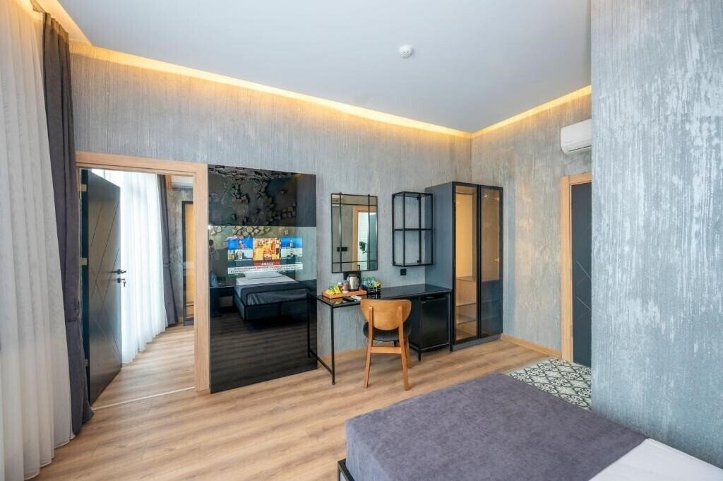 Фотографія Continental Airport Hotel 3*