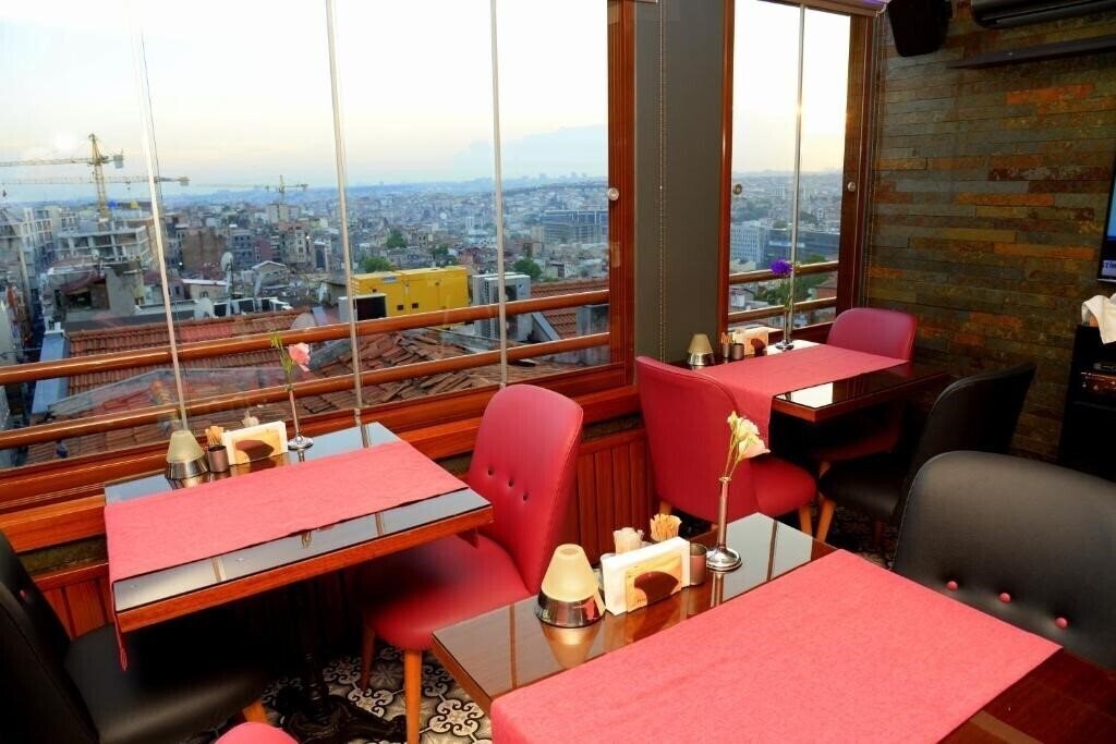 Картинка Pera Luna Residence 3*