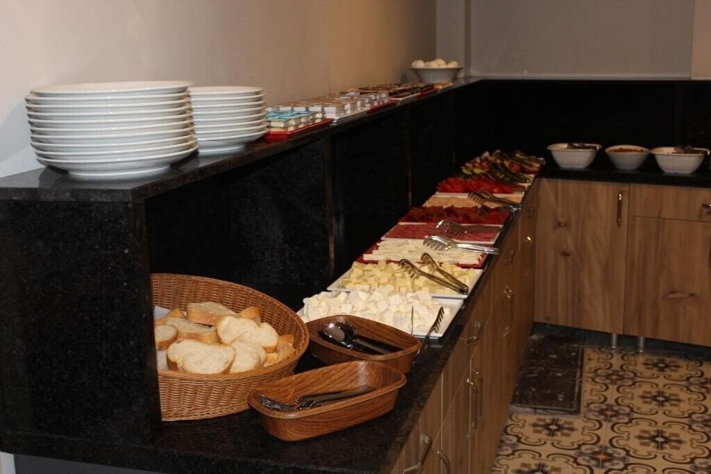 Фотография The Lola Hotel 3*