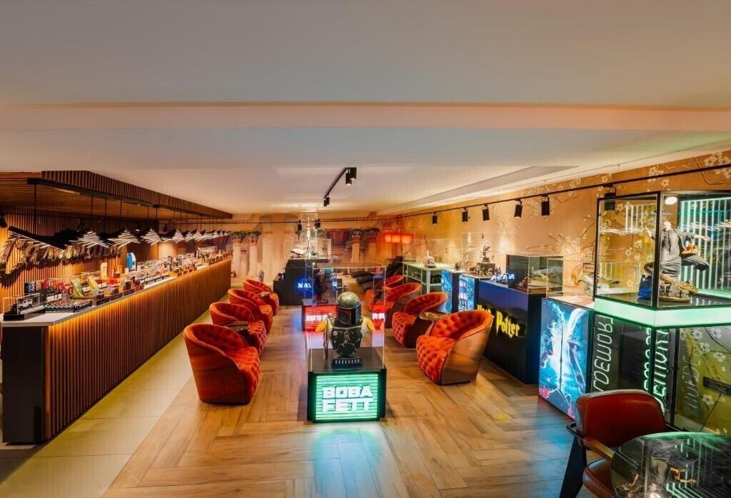 Отель Vespia 4*