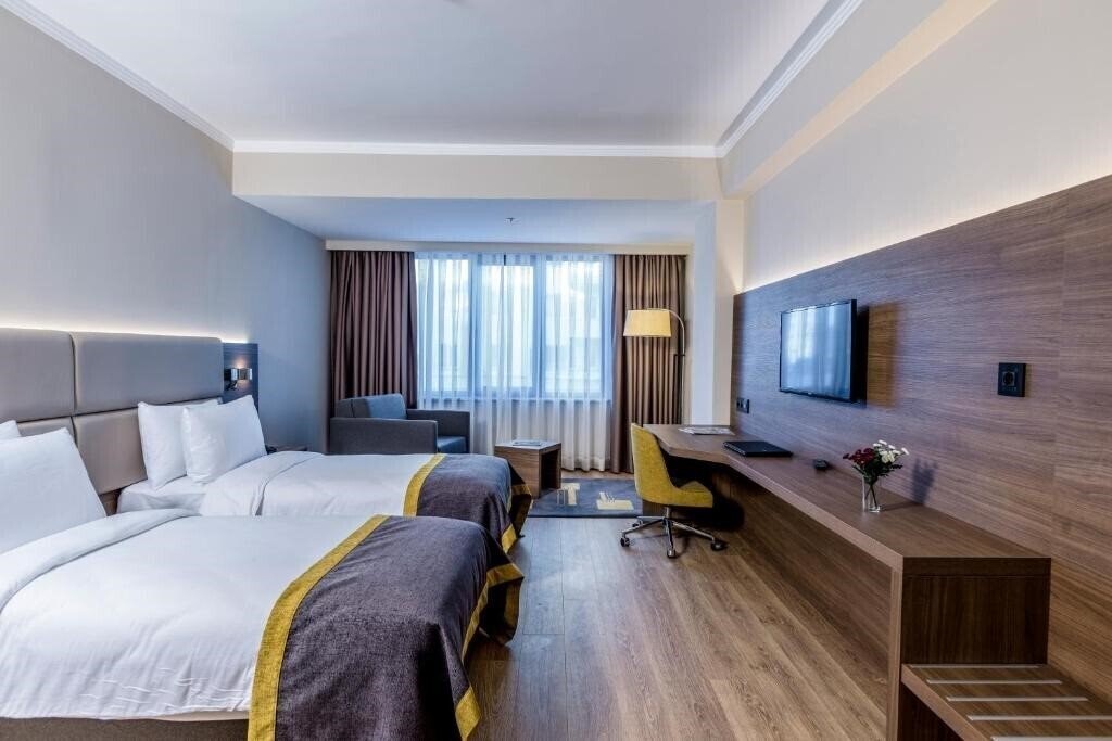 Фото Nearport Hotel 4*