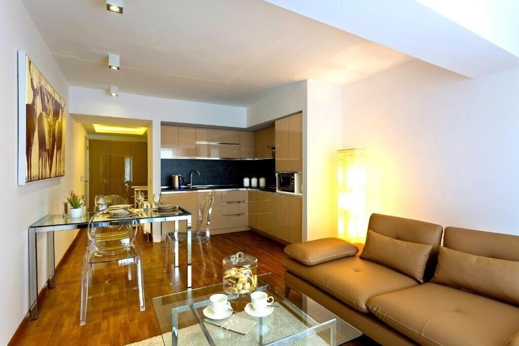 Готель The Place Suites (ex. Marma Place Hotel) 3*