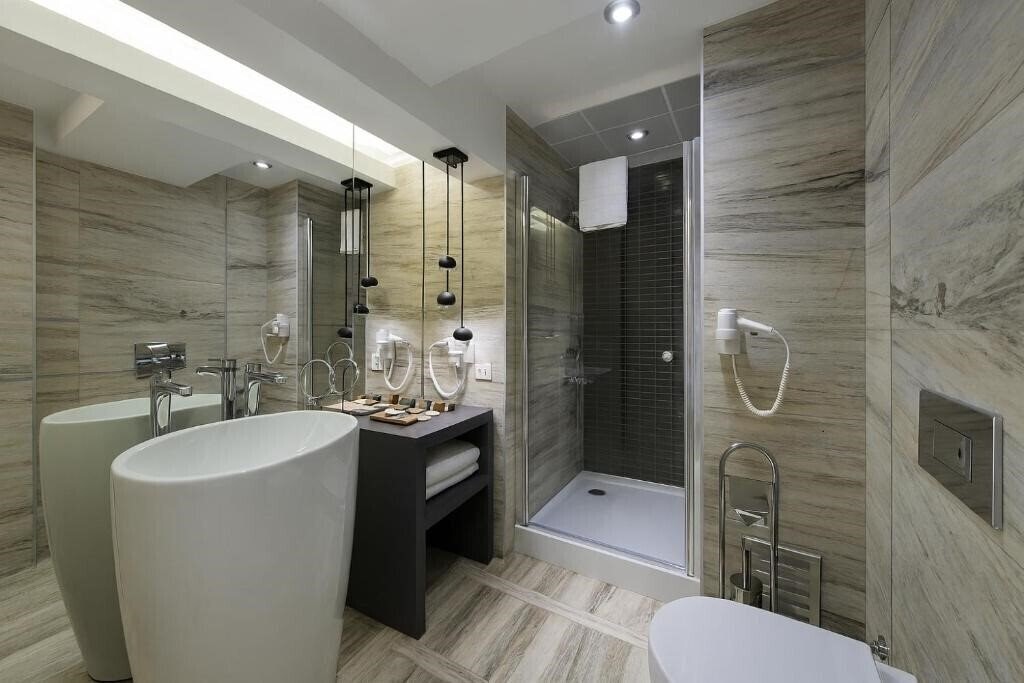 Зображення The Place Suites 3*