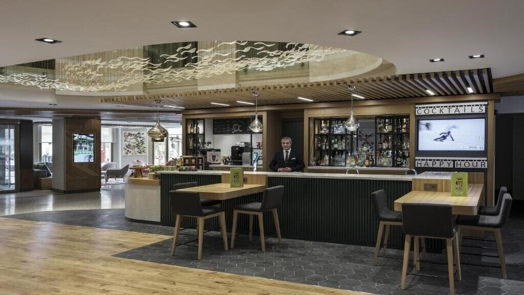 Картинка Holiday Inn Old City 4*