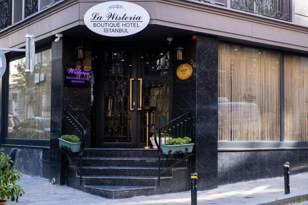 Фото Wisteria Hotel Boutique 3*
