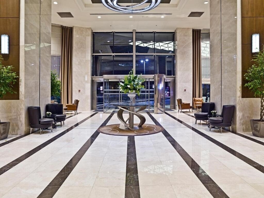 Готель Ramada Plaza Istanbul Tekstilkent 5*