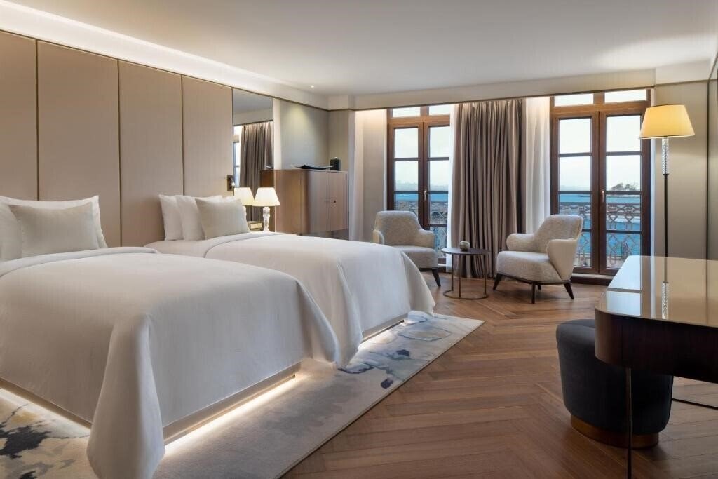 Фотографія Jw Marriott Istanbul Bosphorus 5*