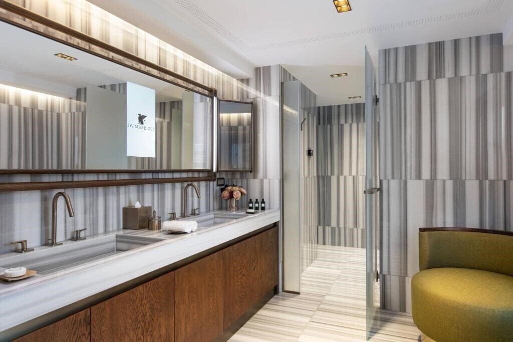 Фотография JW Marriott Istanbul Bosphorus 5*