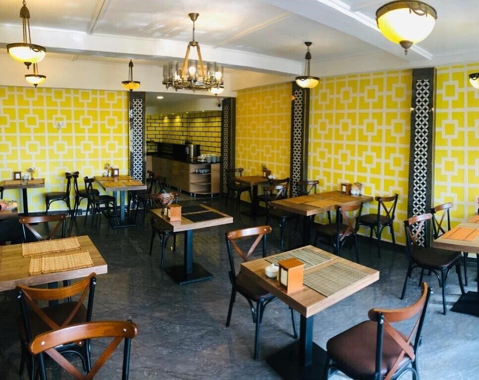 Фотографія Theodian Hotel 3*