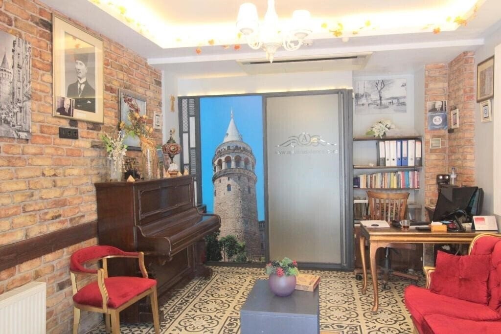 Готель A Plus Residence 3*
