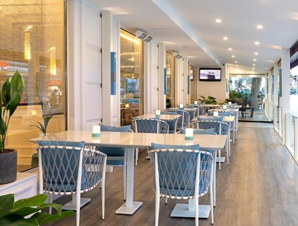 Зображення Occidental Taksim (ex. Lares Park Hotel Istanbul) 4*