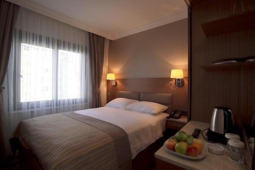 Отель NL Amsterdam Hotel 3*