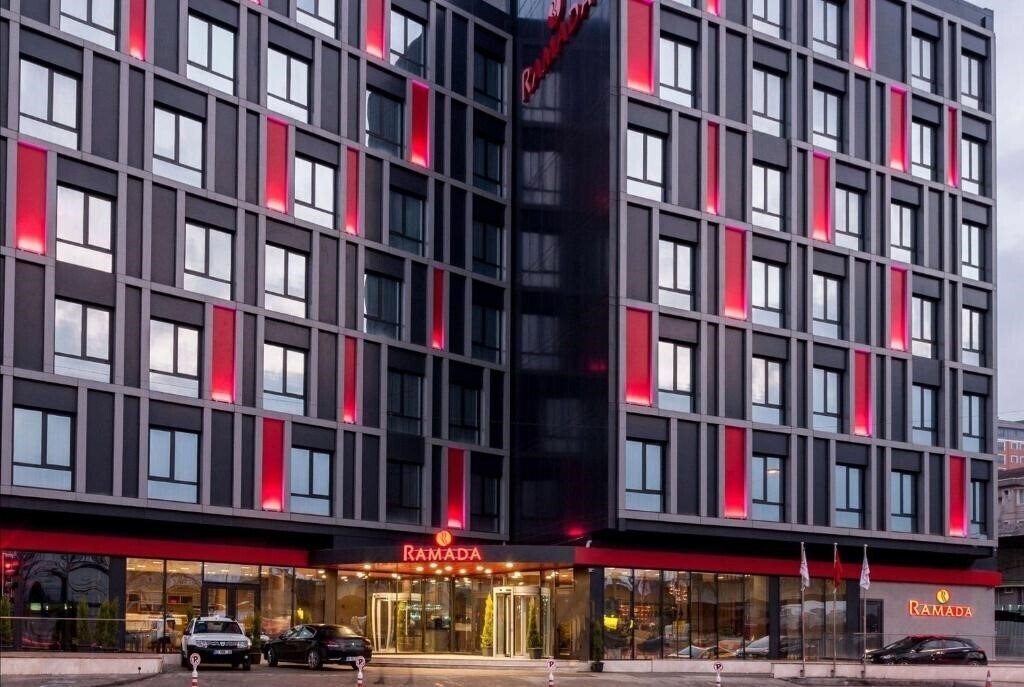 Готель Ramada By Wyndham Istanbul Alibeykoy 4*