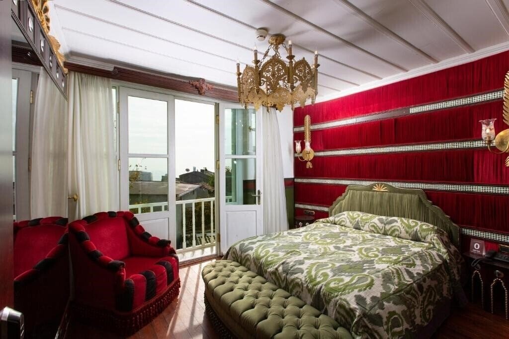 Фото Sultanahmet Premist Boutique Hotel 3*