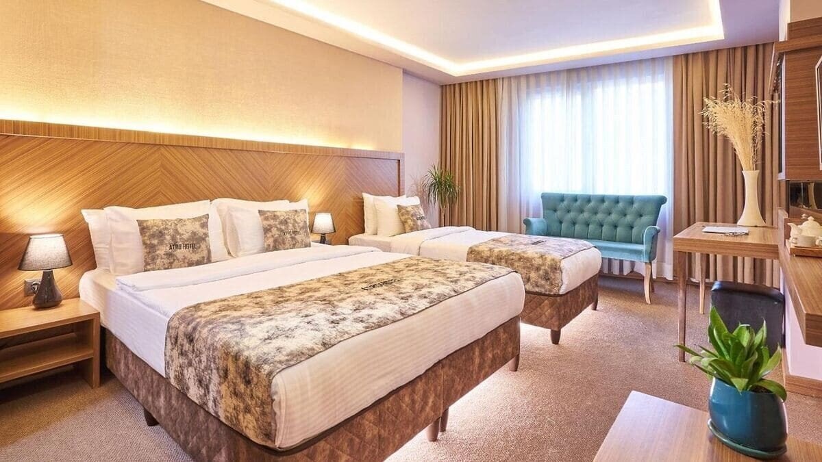 Готель Atro Hotel 4*