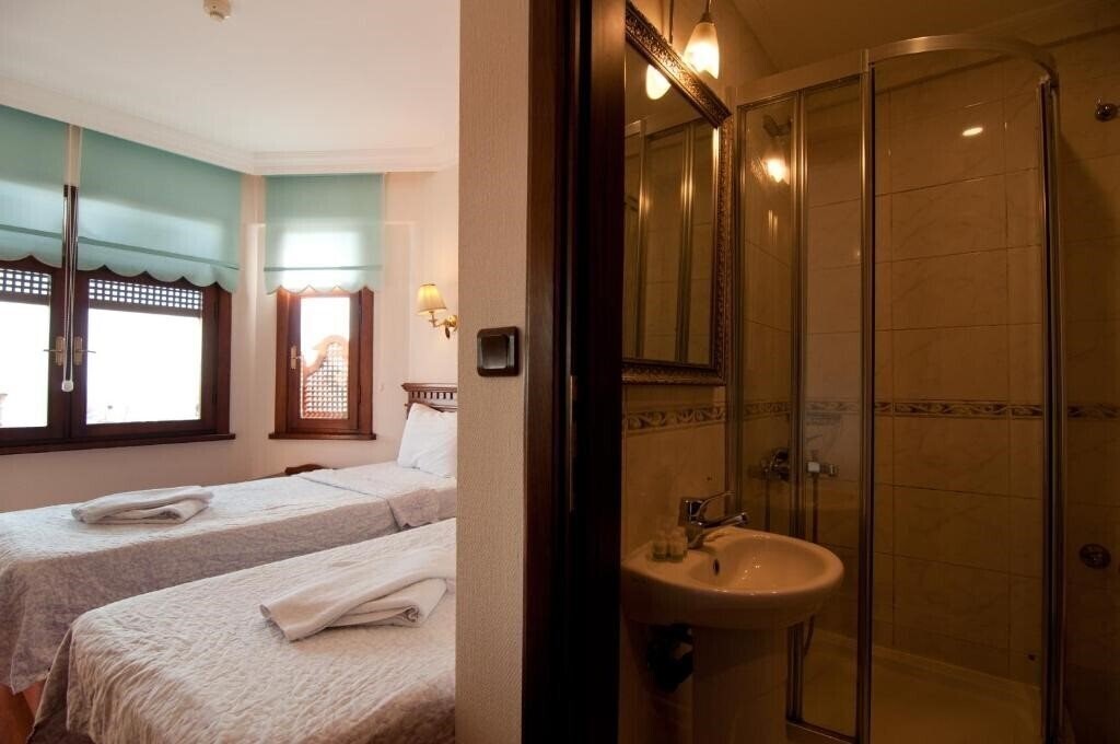 Фотографія Emine Sultan Hotel 4*