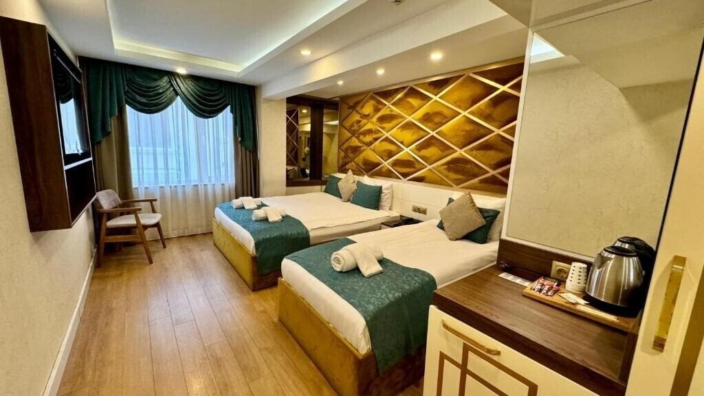 Готель Burj Al Istanbul 3*