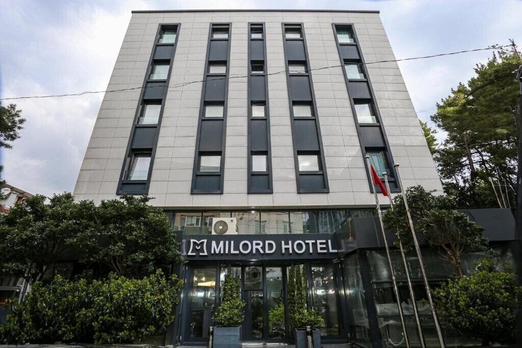 Готель Milord Hotel 4*