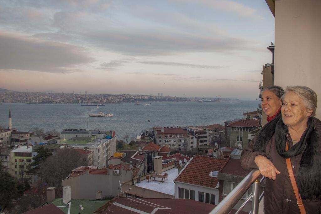 Фотографія Cihangir Ceylan Suite Hotel 3*