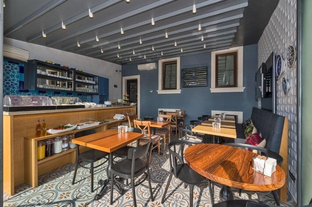 Фотография Four Doors Hotel 3*