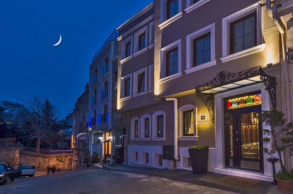 Зображення Four Doors Hotel 3*