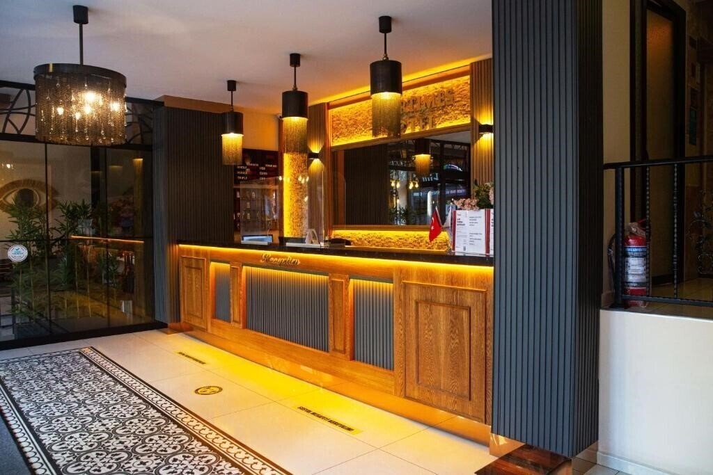 Готель Emirtimes Hotel Kadikoy 3*