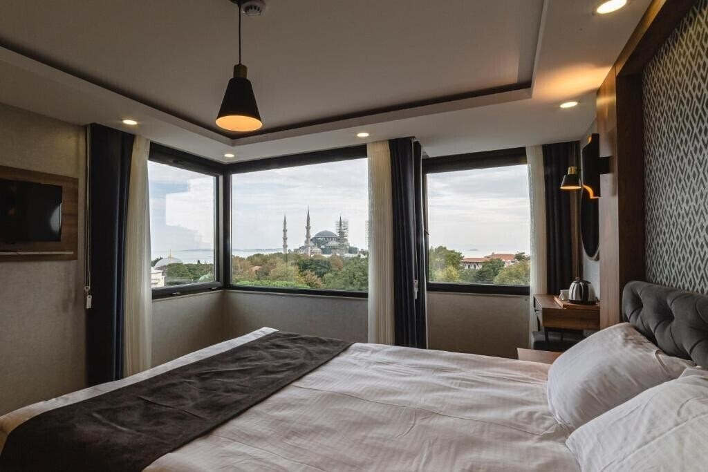 Готель World Heritage Center Hotel 3*