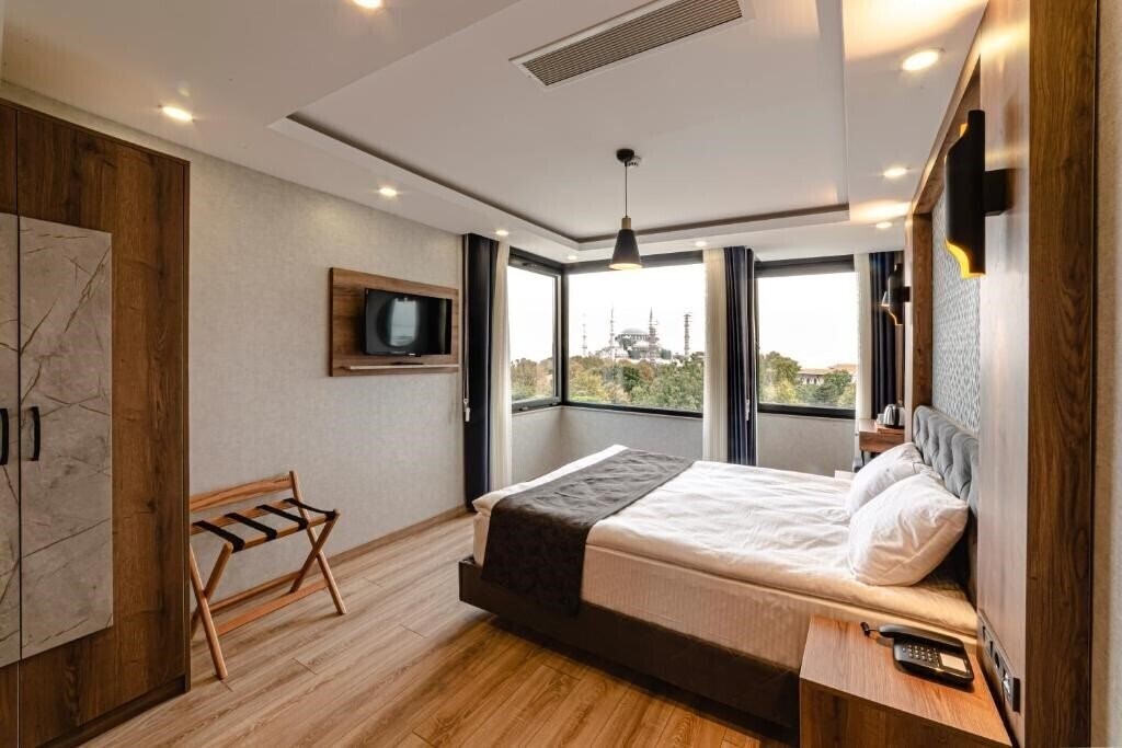 Фото World Heritage Center Hotel 3*