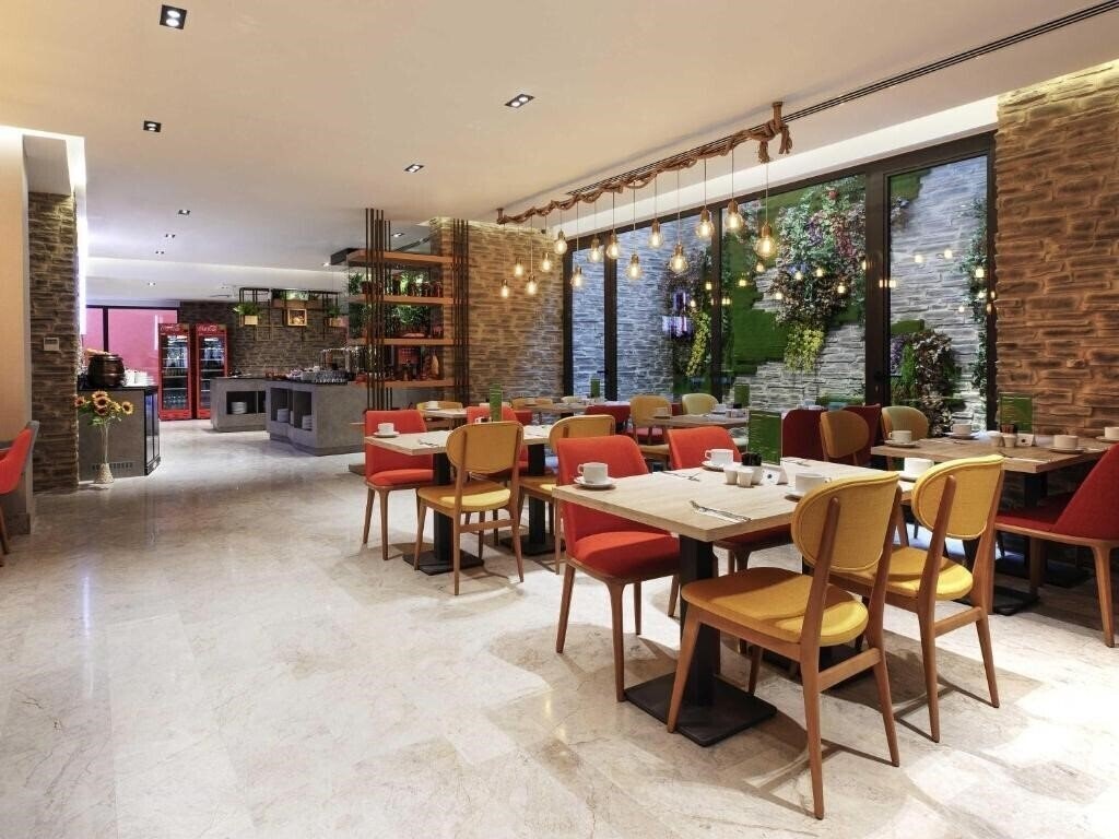 Изображение Ibis Styles Istanbul Atasehir 4*