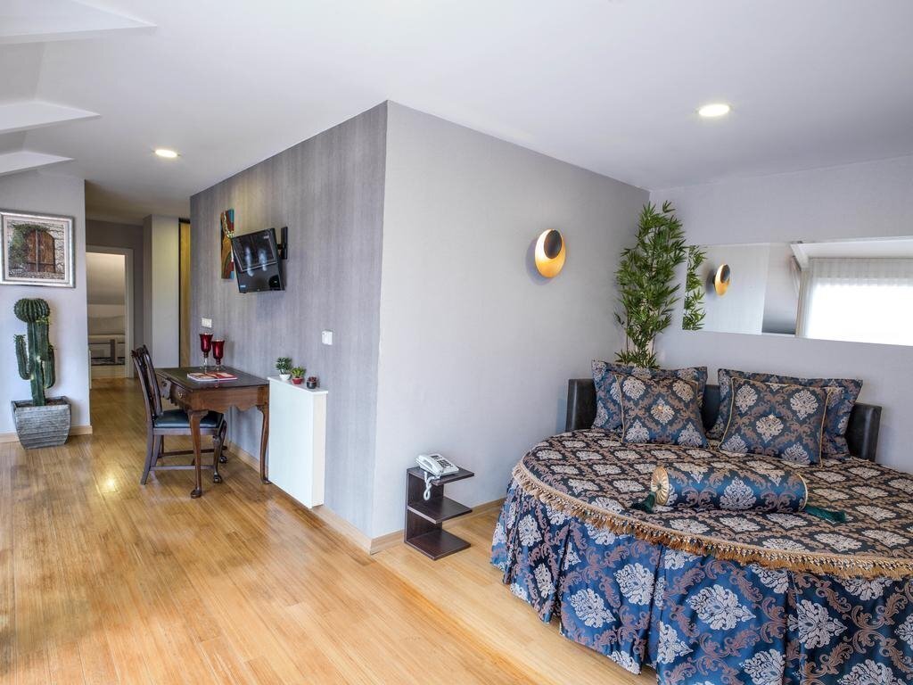 Фото Hotel Bosfora 3*