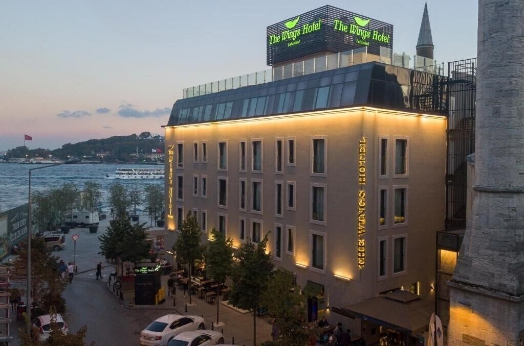 Готель The Wings Hotel Istanbul 4*