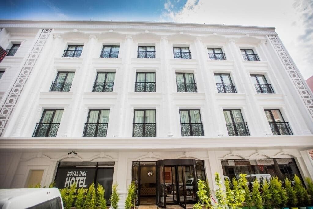 Зображення Royal Inci Airport Hotel 3*