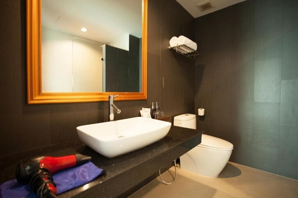 Фотографія The Bridge Hotel 4*