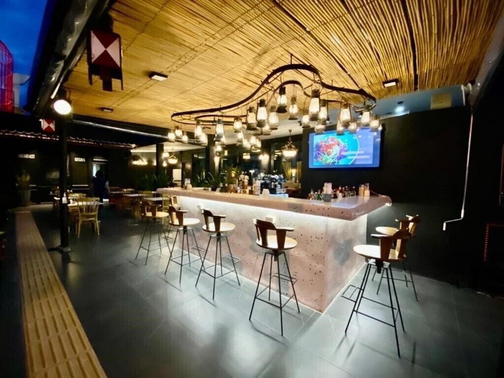 Фотографія The Bridge Hotel 4*